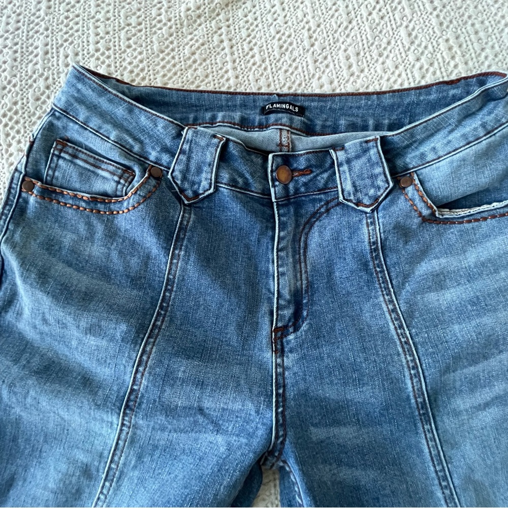 Flamingals Women's Blue Jeans Size XL {EXTRA LARGE} With Brown Stiching #69171 - Picture 2 of 8